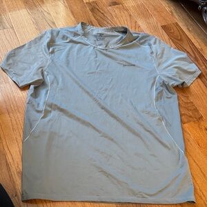 Patagonia Men’s Short Sleeve Performance Tee — Grey